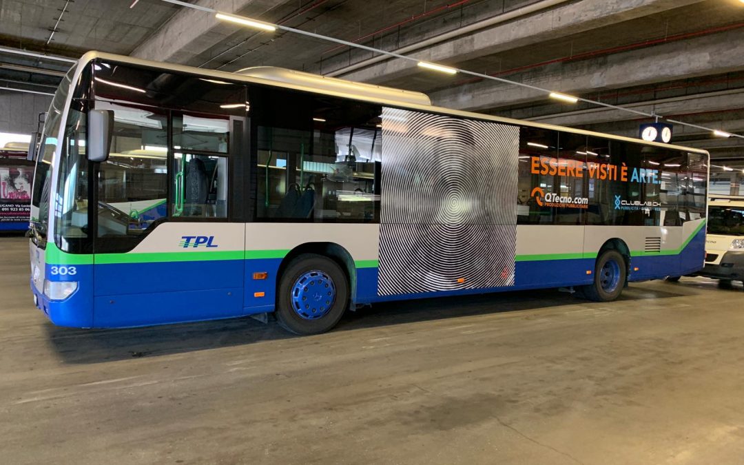 Autobus, la pubblicità sempre in movimento